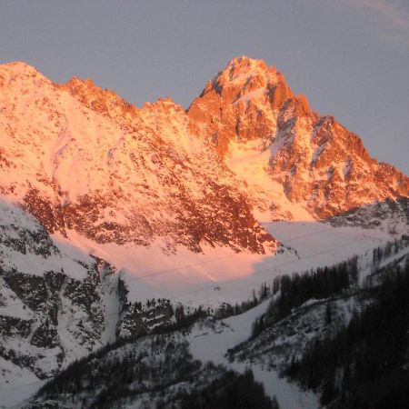 Chalets Pyrene Mont-Blanc Chamonix Exteriör bild