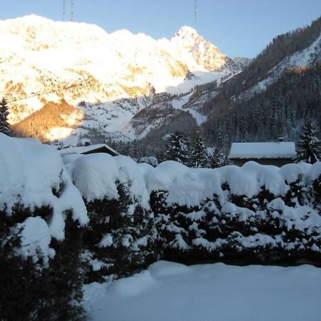 Chalets Pyrene Mont-Blanc Chamonix Exteriör bild