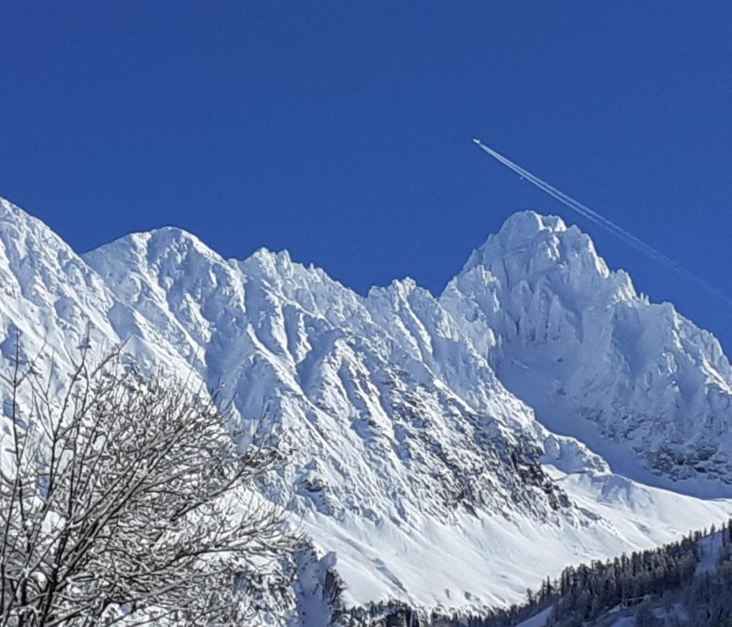 Chalets Pyrene Mont-Blanc Chamonix Exteriör bild
