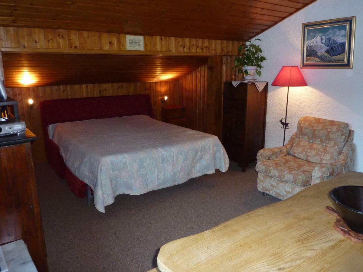 Chalets Pyrene Mont-Blanc Chamonix Exteriör bild